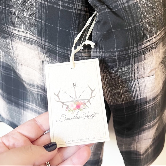 Boundless North Perfect Plaid Puffer Jacket Black Tan S NWT - Picture 7 of 15